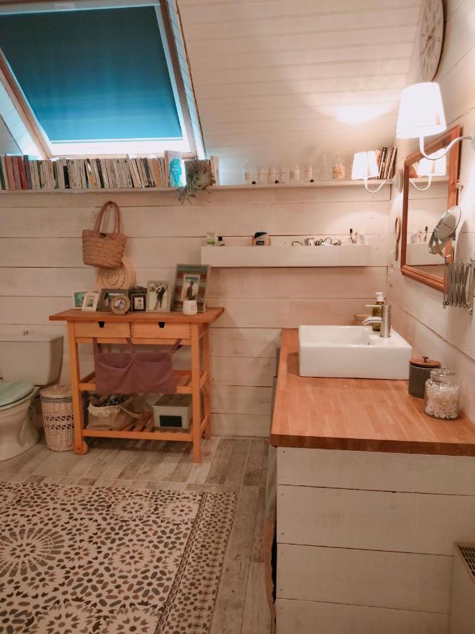 Chambre Familiale Anna "Mon Lit Au Pre" , Jusqu'A 4 Adultes Et 2 Enfants Avec Piscine Familles, Couples Ou Femmes Seulement Pontours Εξωτερικό φωτογραφία