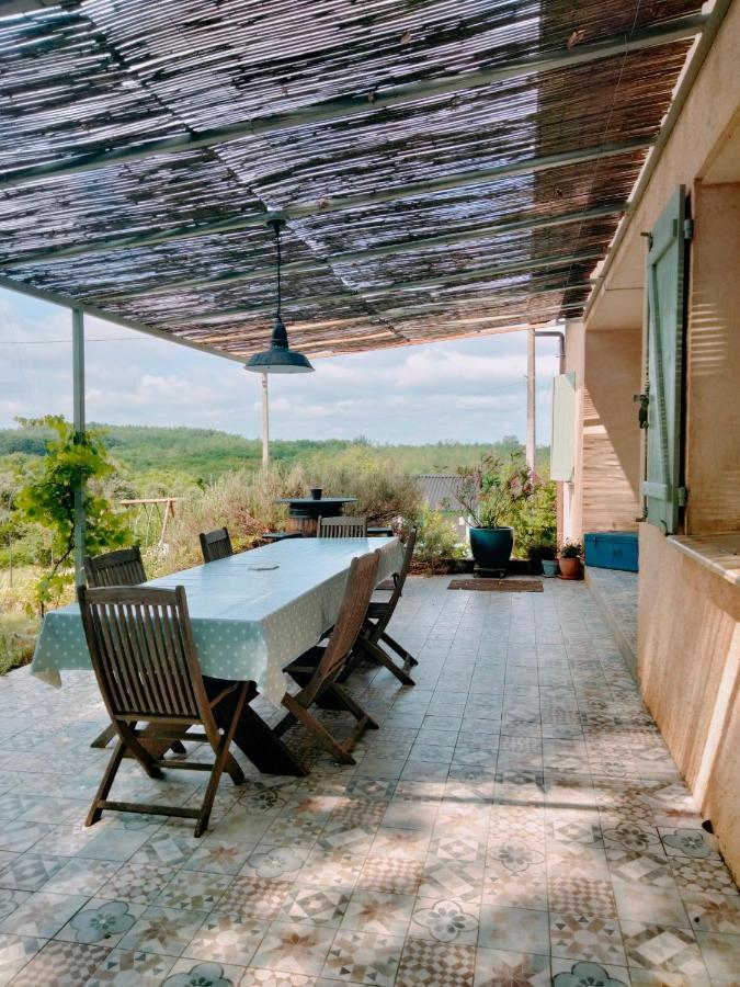 Chambre Familiale Anna "Mon Lit Au Pre" , Jusqu'A 4 Adultes Et 2 Enfants Avec Piscine Familles, Couples Ou Femmes Seulement Pontours Εξωτερικό φωτογραφία